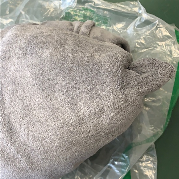 Super soft king size plush throw - Picture 3 of 5